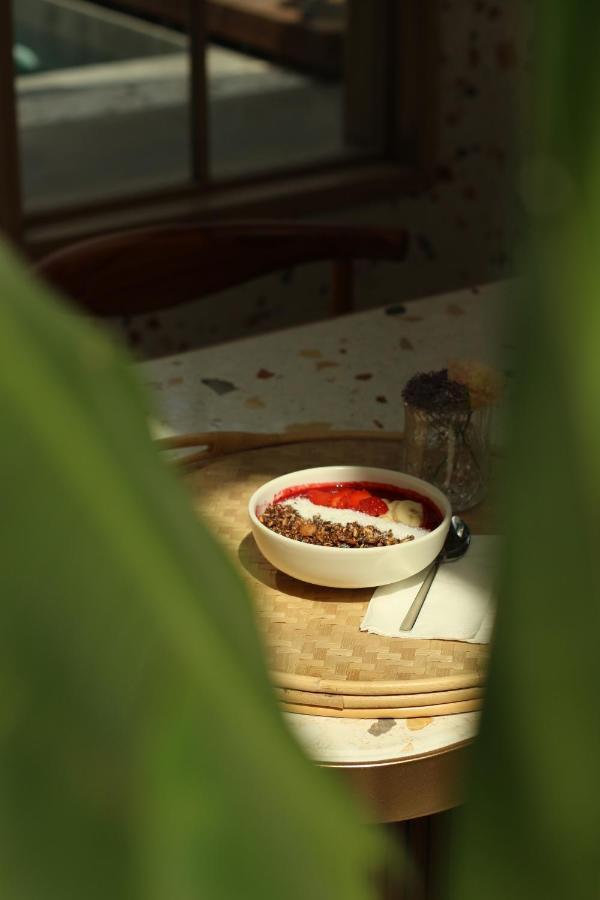 Monk Hotel Alacatı Bagian luar foto