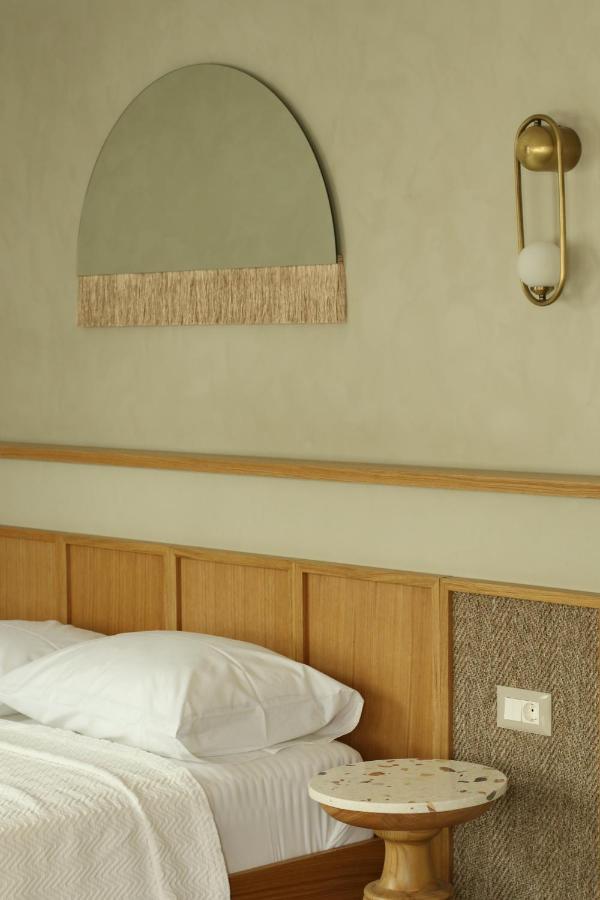 Monk Hotel Alacatı Bagian luar foto