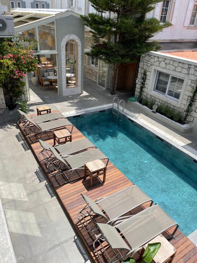 Monk Hotel Alacatı Bagian luar foto